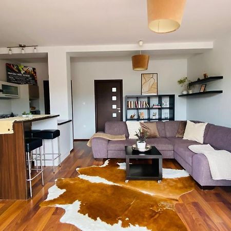 Apartment Mira 鲁容贝罗克 外观 照片