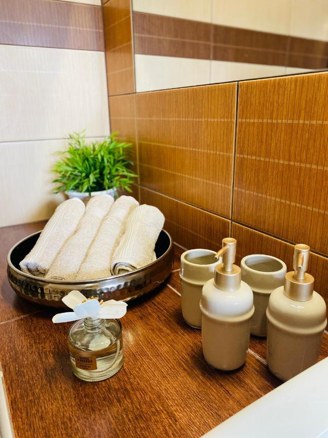 Apartment Mira 鲁容贝罗克 外观 照片